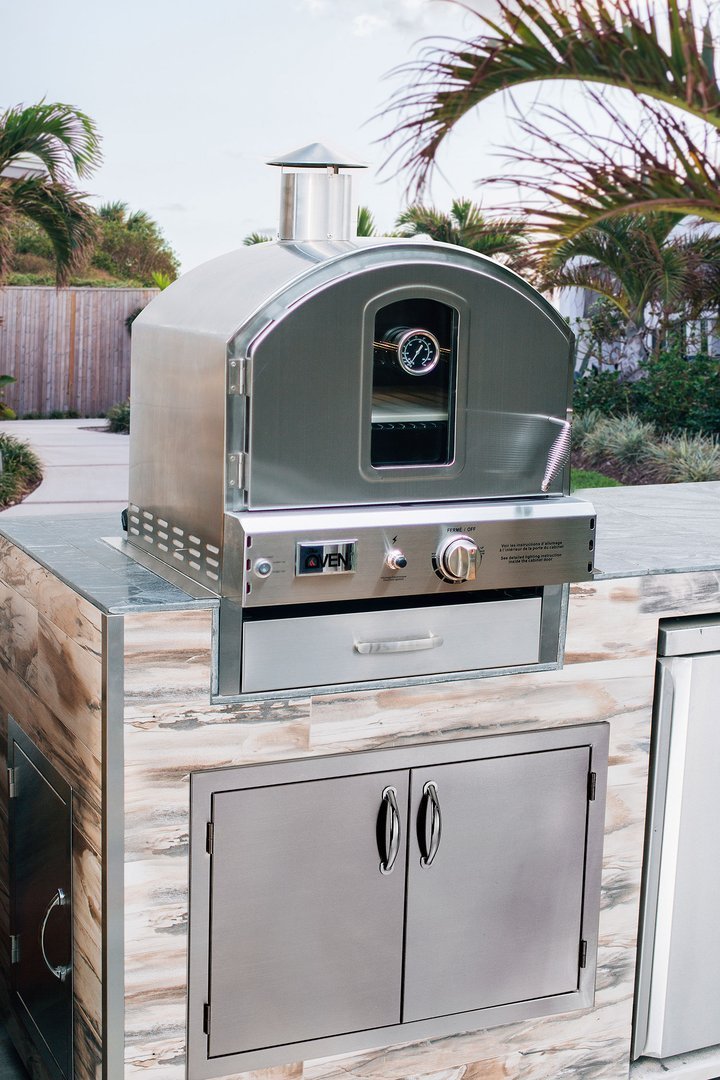 The Oven Island Flange Kit (Needed for Built-in Applications) by Summerset