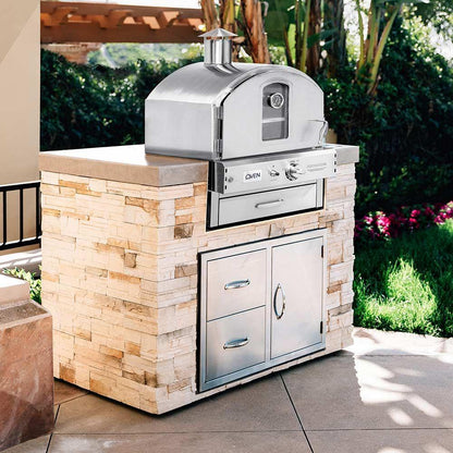 The Built-In Outdoor Oven by Summerset