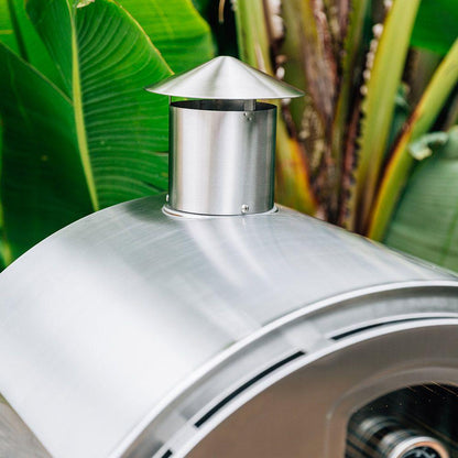 The Built-In Outdoor Oven by Summerset